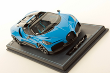 Load image into Gallery viewer, Bugatti Mistral - blue - 1:18
