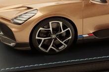 Load image into Gallery viewer, Bugatti Mistral - Dore gold - 1:18
