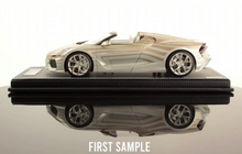 Load image into Gallery viewer, Bugatti Mistral - Special Edition - 1:18
