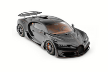 Load image into Gallery viewer, Bugatti Chiron - Black Carbon - 1:18
