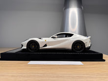 Load image into Gallery viewer, Ferrari 812 Competizione - Fuji White - 1:18
