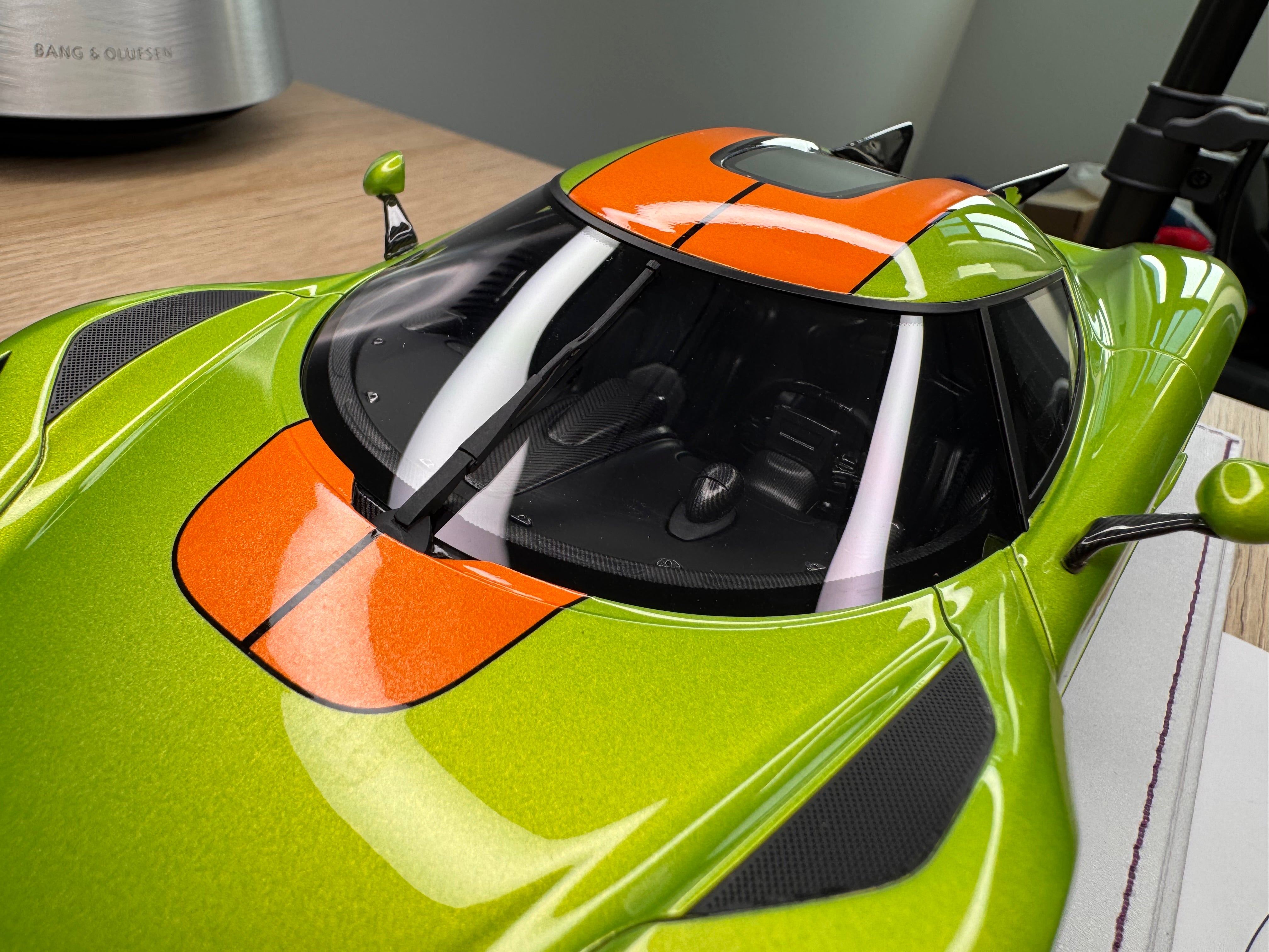 Koenigsegg Jesko Absolut 7373 PMC Special Project - Jesko Green - 1:18