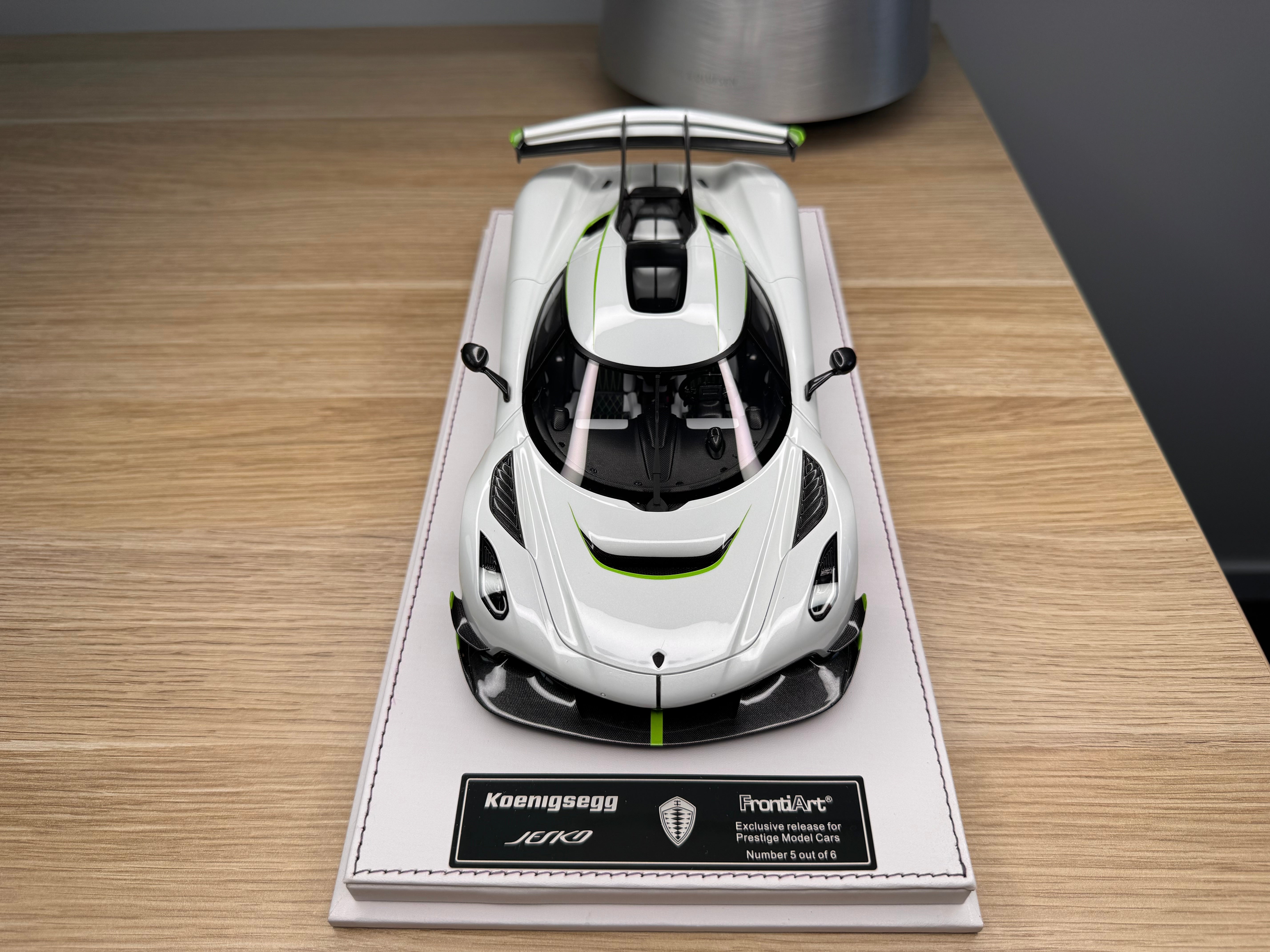 Koenigsegg Jesko 7362 PMC Special Project - Crystal White - 1:18