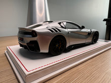 Load image into Gallery viewer, Ferrari F12tdf - Grigio Silverstone - 1:18
