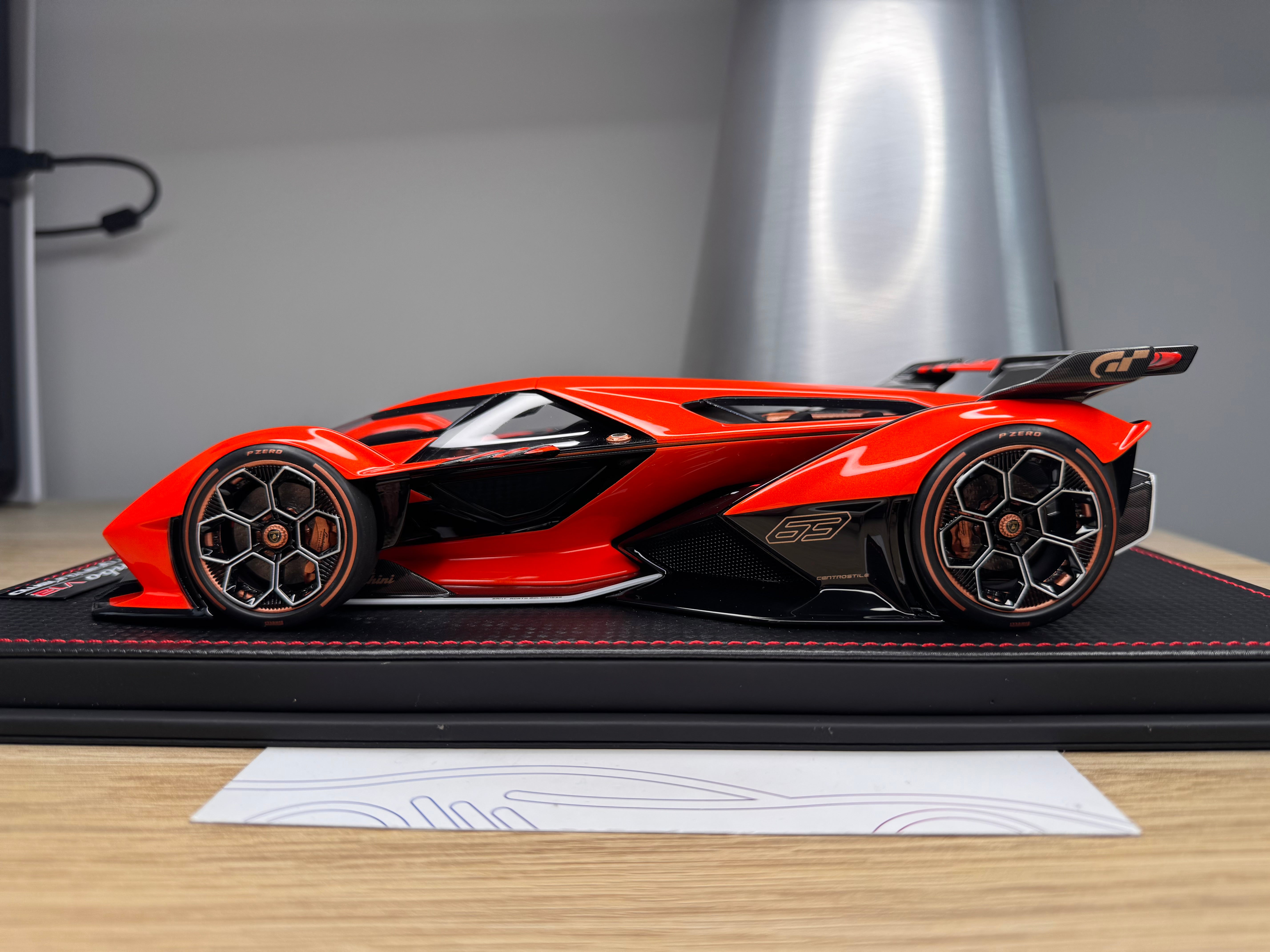 Lamborghini V12 Vision Gran Turismo - Arancio Egon - 1:18