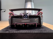 Load image into Gallery viewer, Pagani Huayra Roadster - ZY - 1:18
