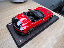 Load image into Gallery viewer, Ferrari 12 Cilindri Spider - Rosso Imola - 1:18
