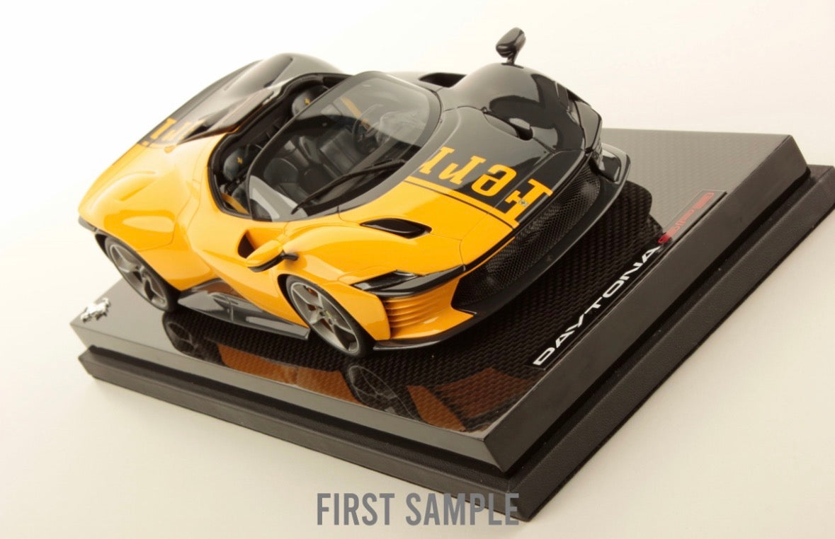 Ferrari Daytona SP3 - 599+1 Giallo Modena / Shiny Carbon - 1:18