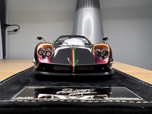 Load image into Gallery viewer, Pagani Zonda Cinque Roadster - Chameleon Purple / Carbon - 1:18
