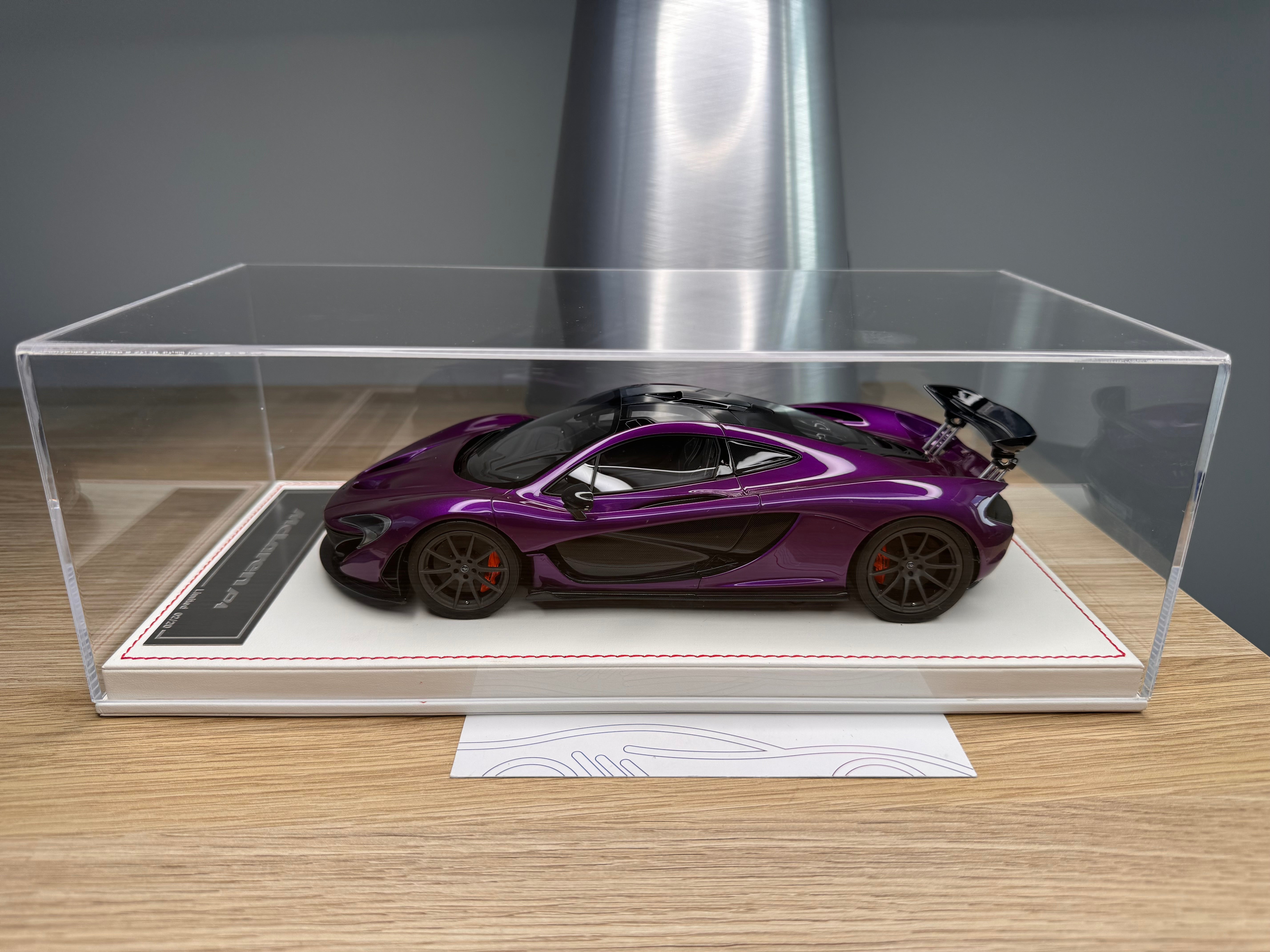 McLaren P1 - Violet Spectrum - 1:18