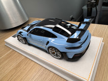Load image into Gallery viewer, Porsche 911 992 GT3RS - Baby Blue - 1:18
