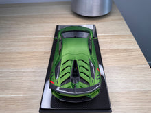 Load image into Gallery viewer, Lamborghini Aventador SVJ - Matte Green Pearl - 1:18
