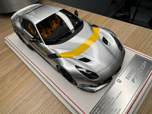 Load image into Gallery viewer, Ferrari F12tdf - metallic silver with yellow stripe - 1:18
