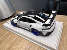 Load image into Gallery viewer, Porsche 911 992 GT3RS - Cement Grey - 1:18
