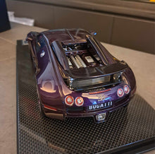 Load image into Gallery viewer, Bugatti Veyron - purple - 1:18
