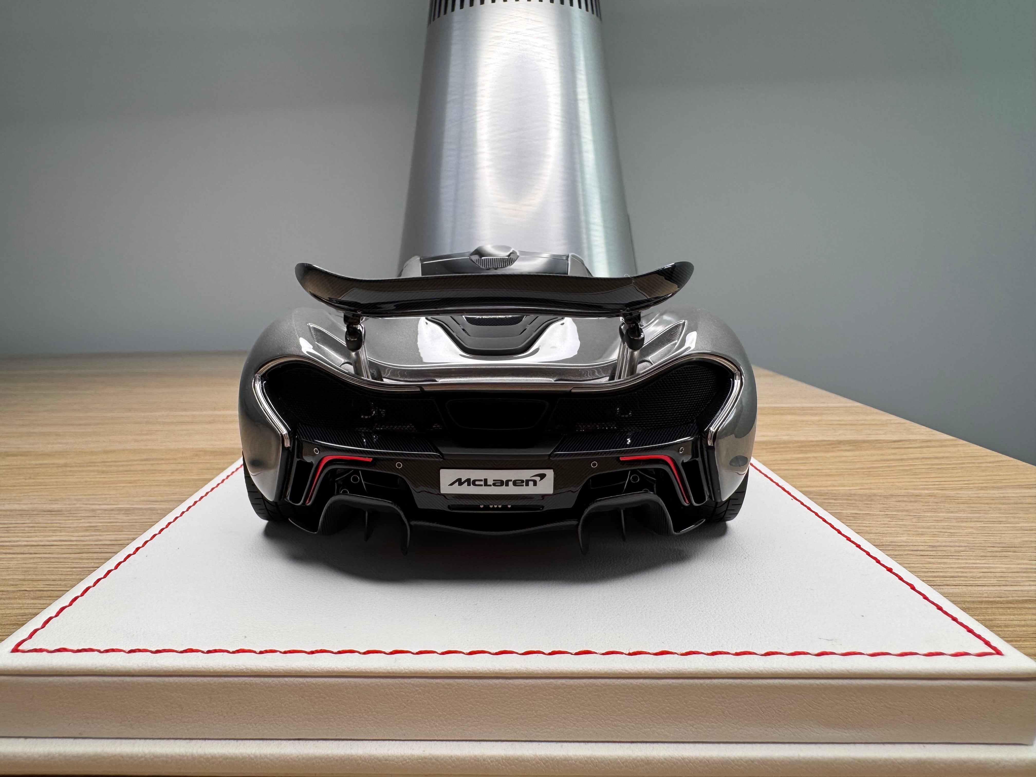 McLaren P1 - Sarthe Grey - 1:18