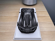 Load image into Gallery viewer, Koenigsegg Jesko PMC Special Project - naked carbon - 1:18
