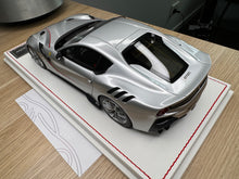 Load image into Gallery viewer, Ferrari F12tdf - Metallic Silver - 1:18
