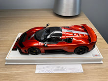 Load image into Gallery viewer, Ferrari F80 - Rame Mica with livery - 1:18
