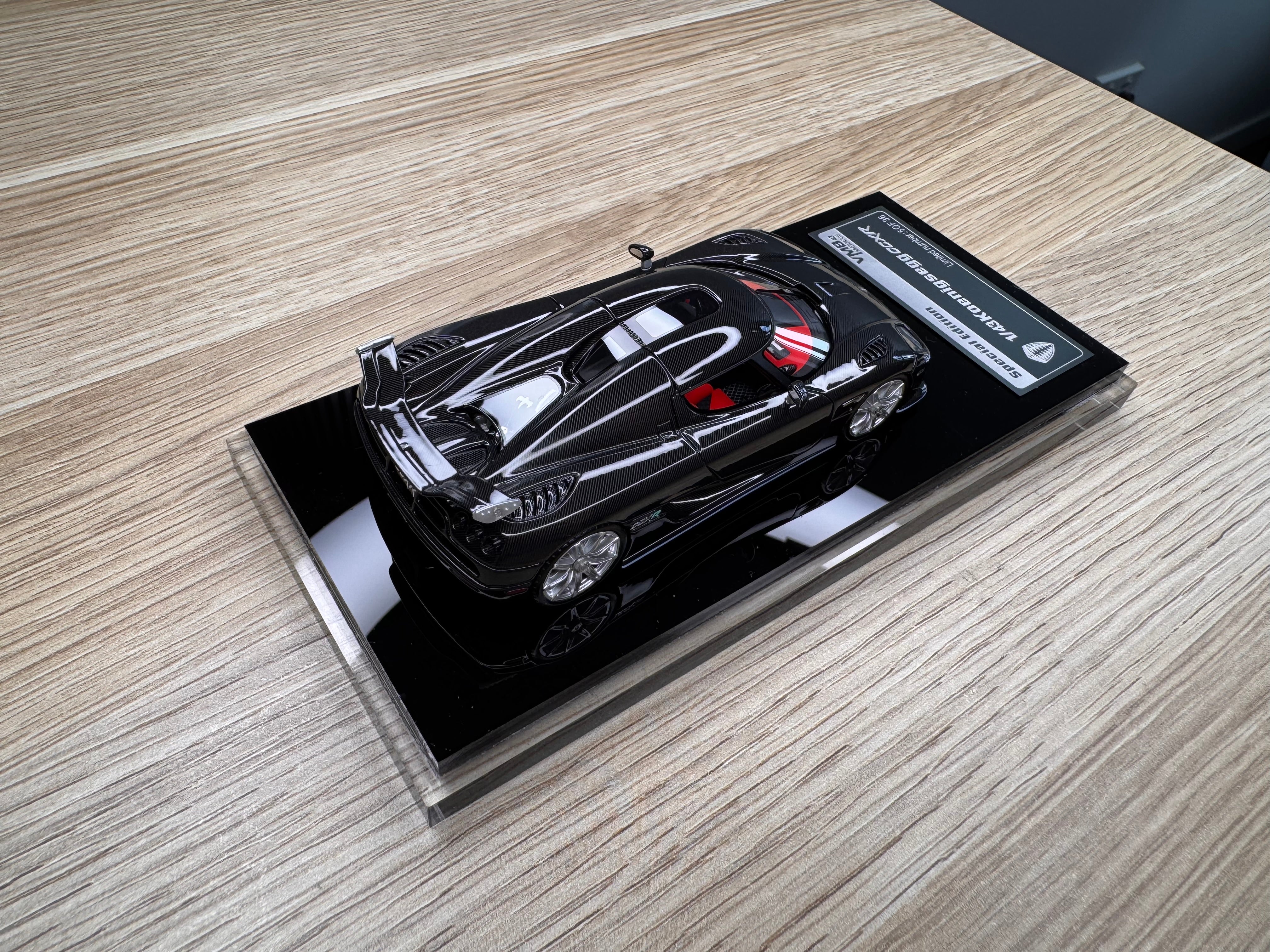 Koenigsegg CCXR Special Edition - Black Carbon - 1:43