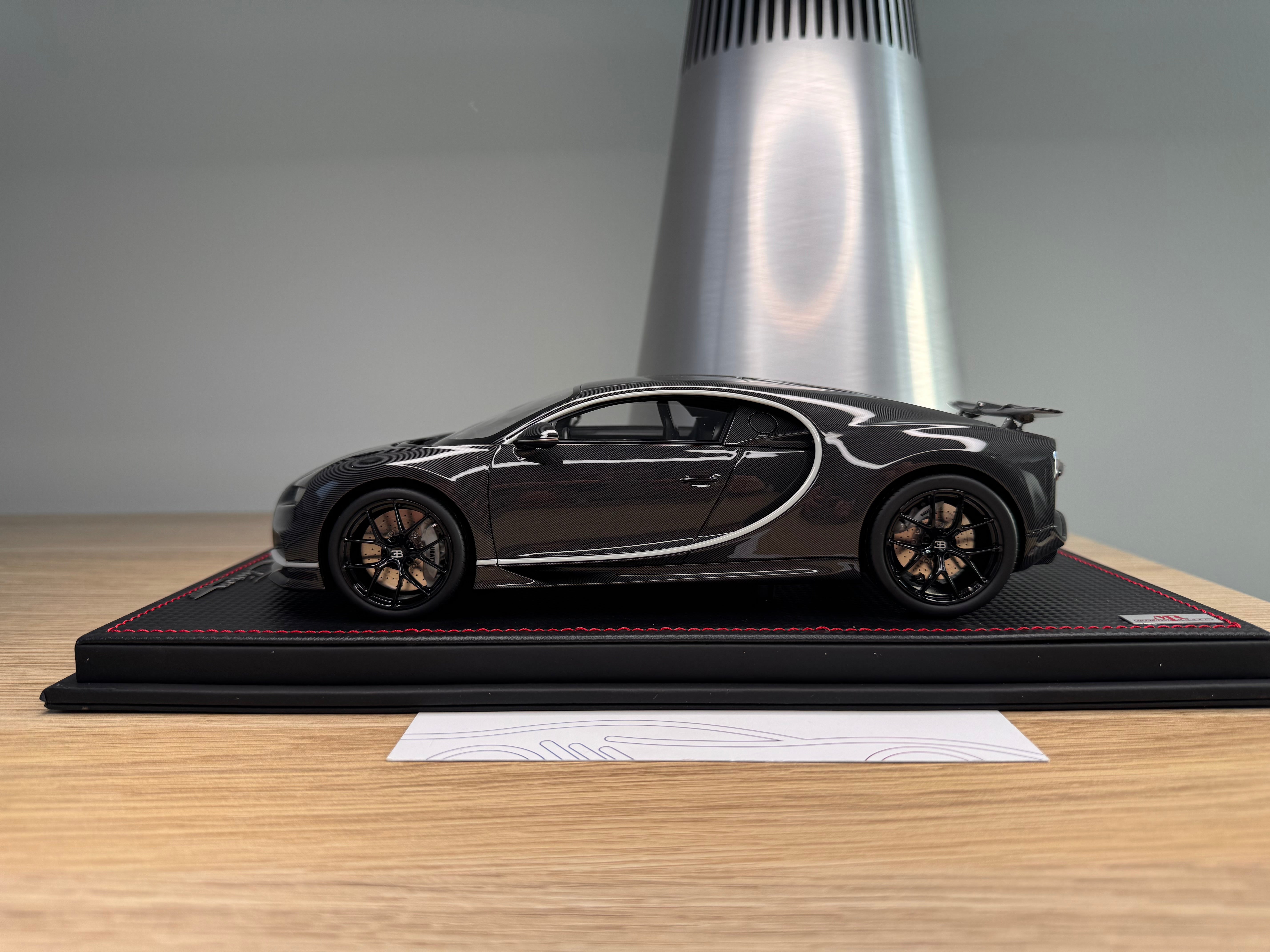 Bugatti Chiron Sport - Grey Carbon with Gris Rafale Frame - 1:18