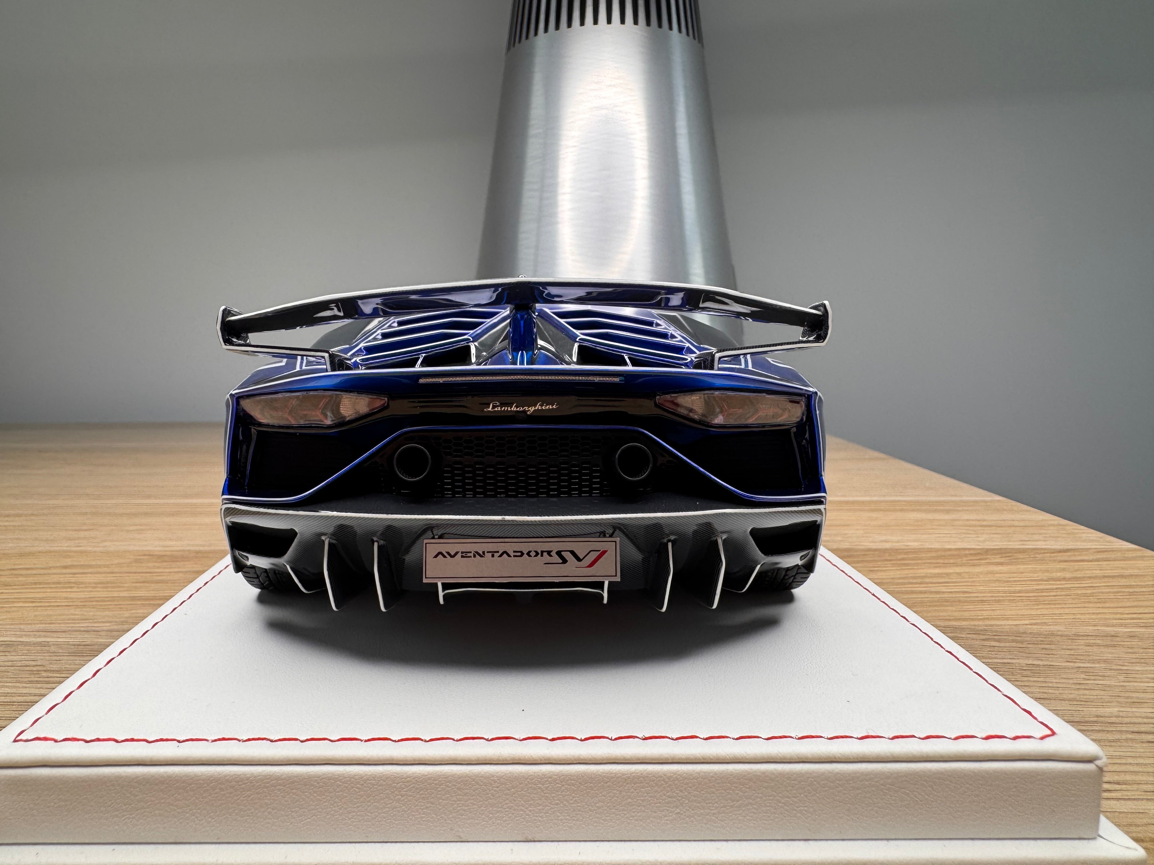 Lamborghini Aventador SVJ - Blue Luminous - 1:18