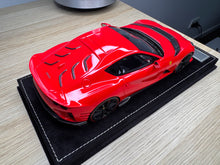 Load image into Gallery viewer, Ferrari 812 Competizione - Rosso Corsa - 1:18
