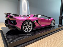 Load image into Gallery viewer, Lamborghini Aventador SVJ - Viola 30th - 1:18
