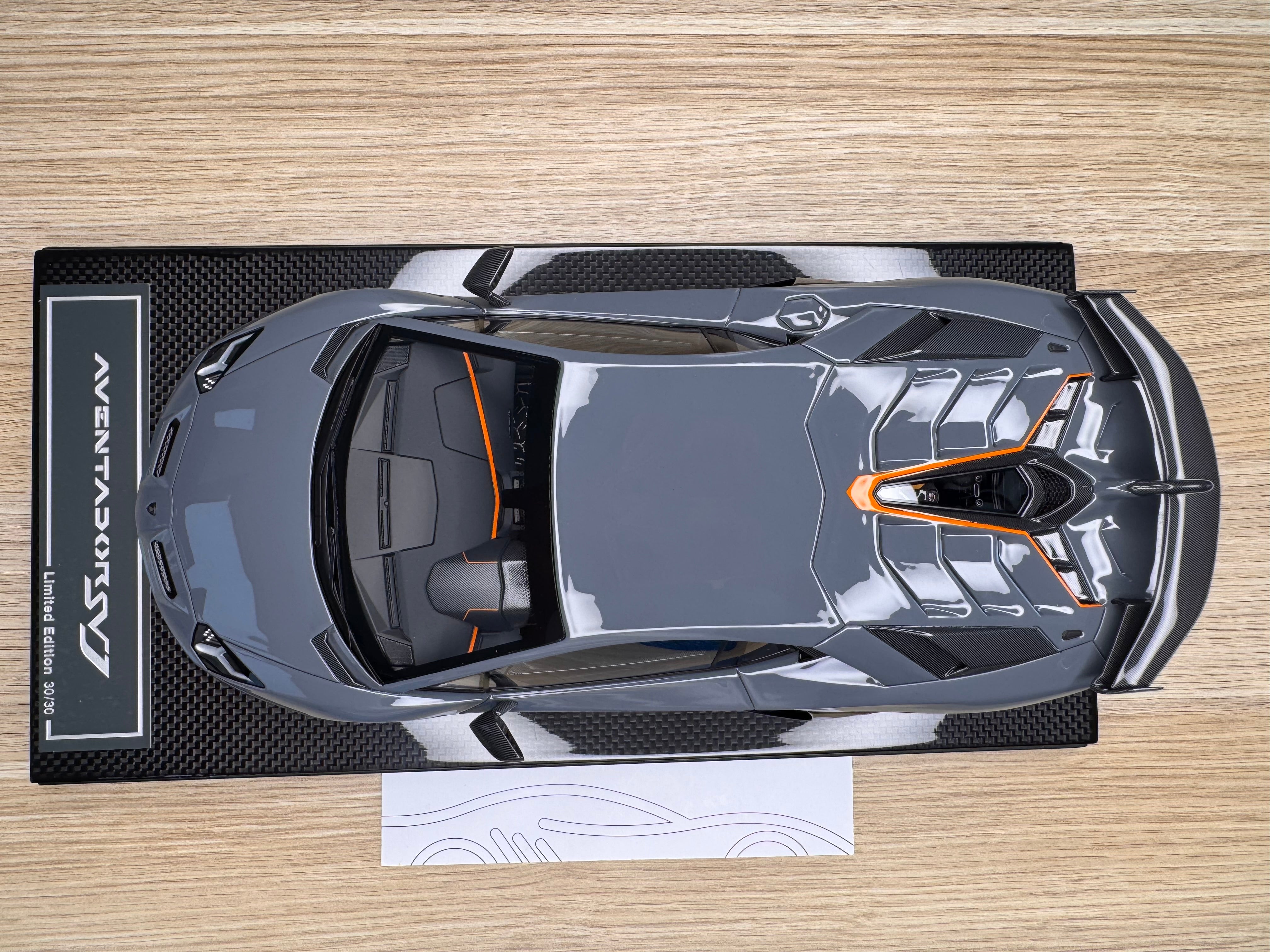Lamborghini Aventador SVJ - Grigio Telesto - 1:18