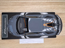 Load image into Gallery viewer, Lamborghini Aventador SVJ - Grigio Telesto - 1:18
