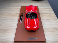 Load image into Gallery viewer, Ferrari 250 Testarossa 1957 - red - 1:18
