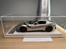 Load image into Gallery viewer, Ferrari F12tdf - Grigio Silverstone - 1:18
