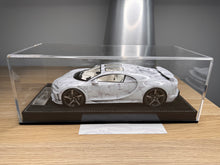 Load image into Gallery viewer, Bugatti Chiron Super Sport - White Griotte - 1:18
