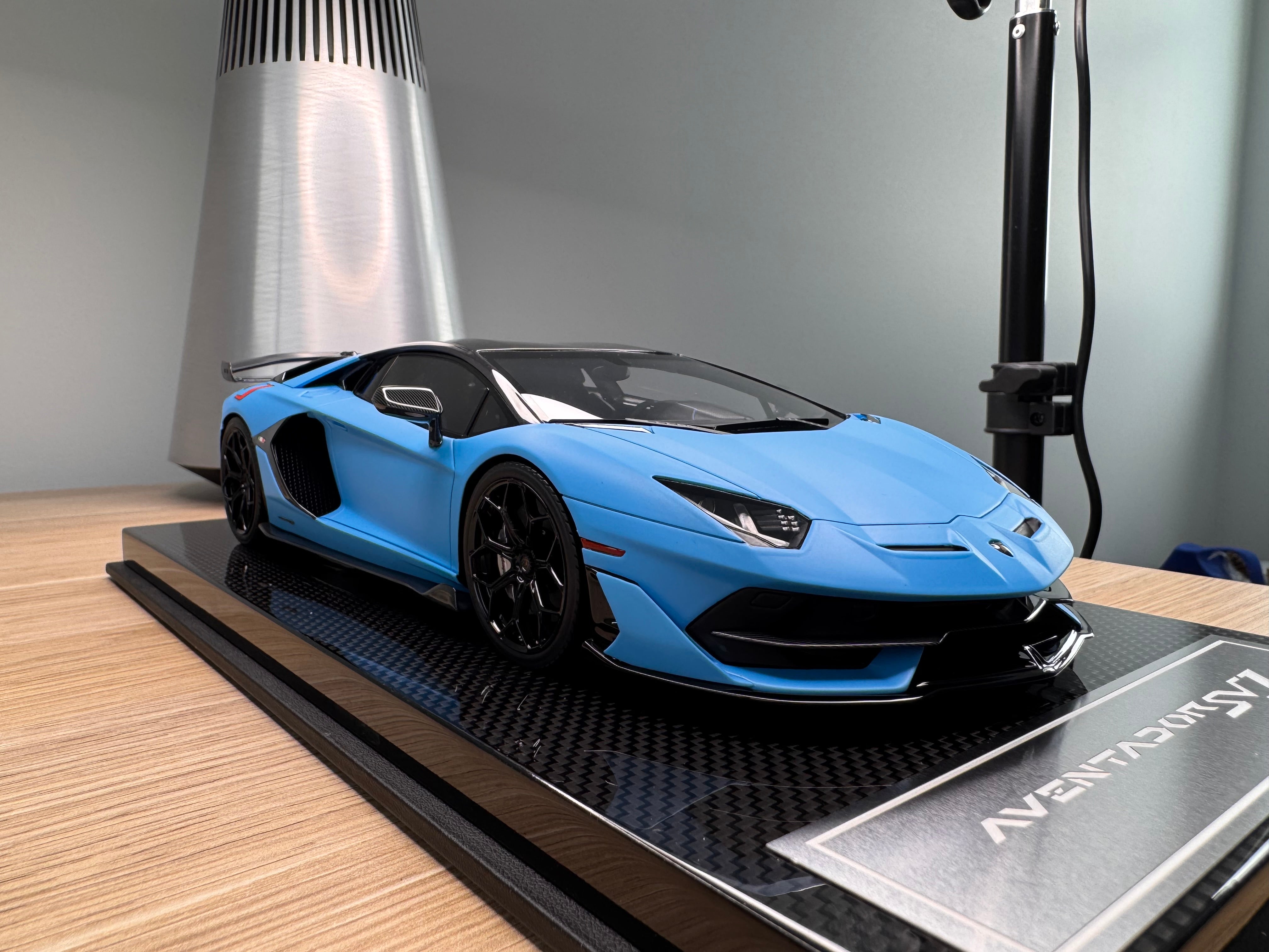 Lamborghini Aventador SVJ - Blu Seiler - 1:18