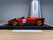 Load image into Gallery viewer, Ferrari Daytona SP3 Icona - Rosso Magma car number 23 - 1:18
