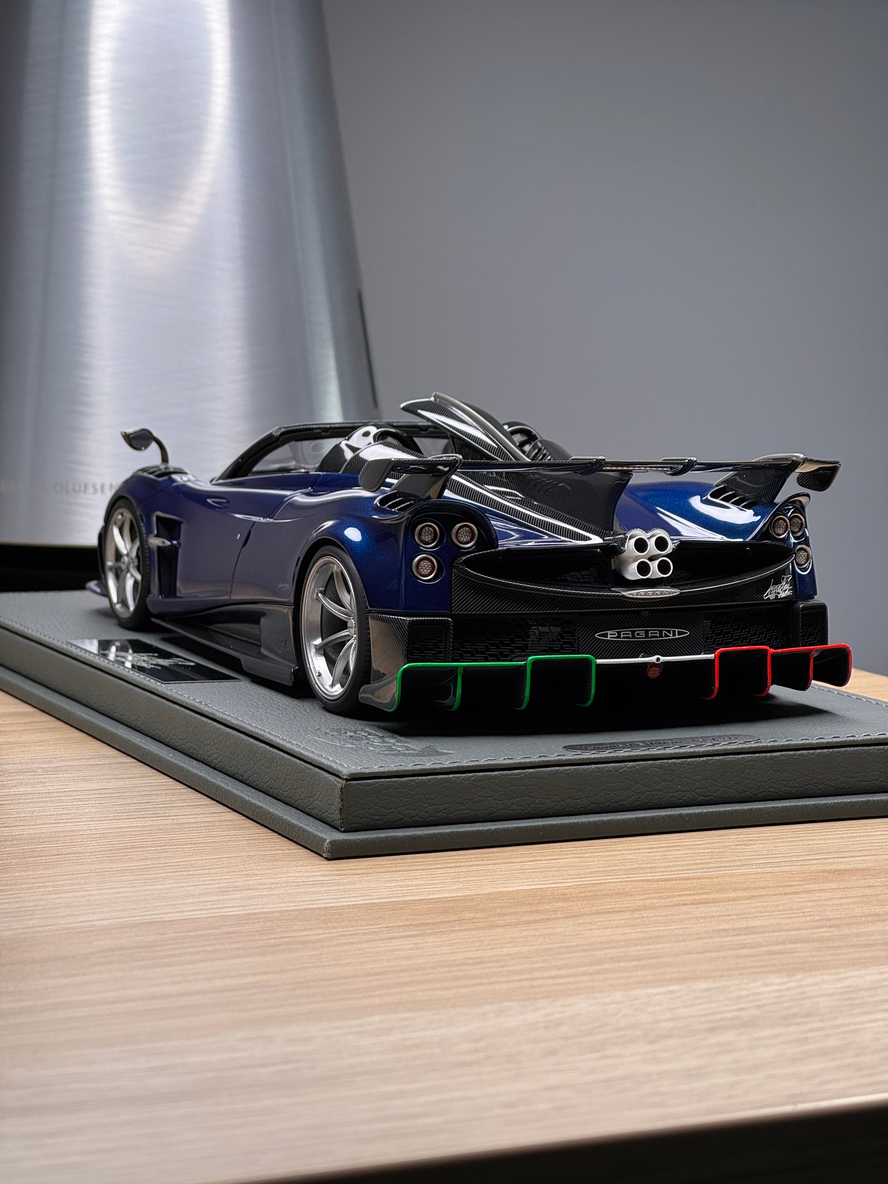 Pagani Imola Roadster - Dark Blue - 1:18