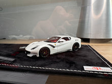 Load image into Gallery viewer, Ferrari V12 legacy - F12tdf and 812 Superfast 1 of 1 set - 1:43 scale
