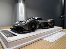 Load image into Gallery viewer, Aston Martin Valkyrie PMC Special Project - carbon - 1:18
