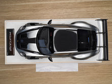 Load image into Gallery viewer, Porsche 911 992 GT3RS - GT Silver - 1:18
