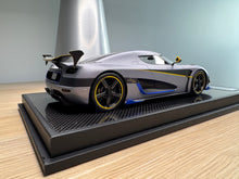 Load image into Gallery viewer, Koenigsegg Agera Prototype - 1:18
