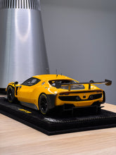 Load image into Gallery viewer, Ferrari 296 GT3 2022 - Giallo Modena - 1:18
