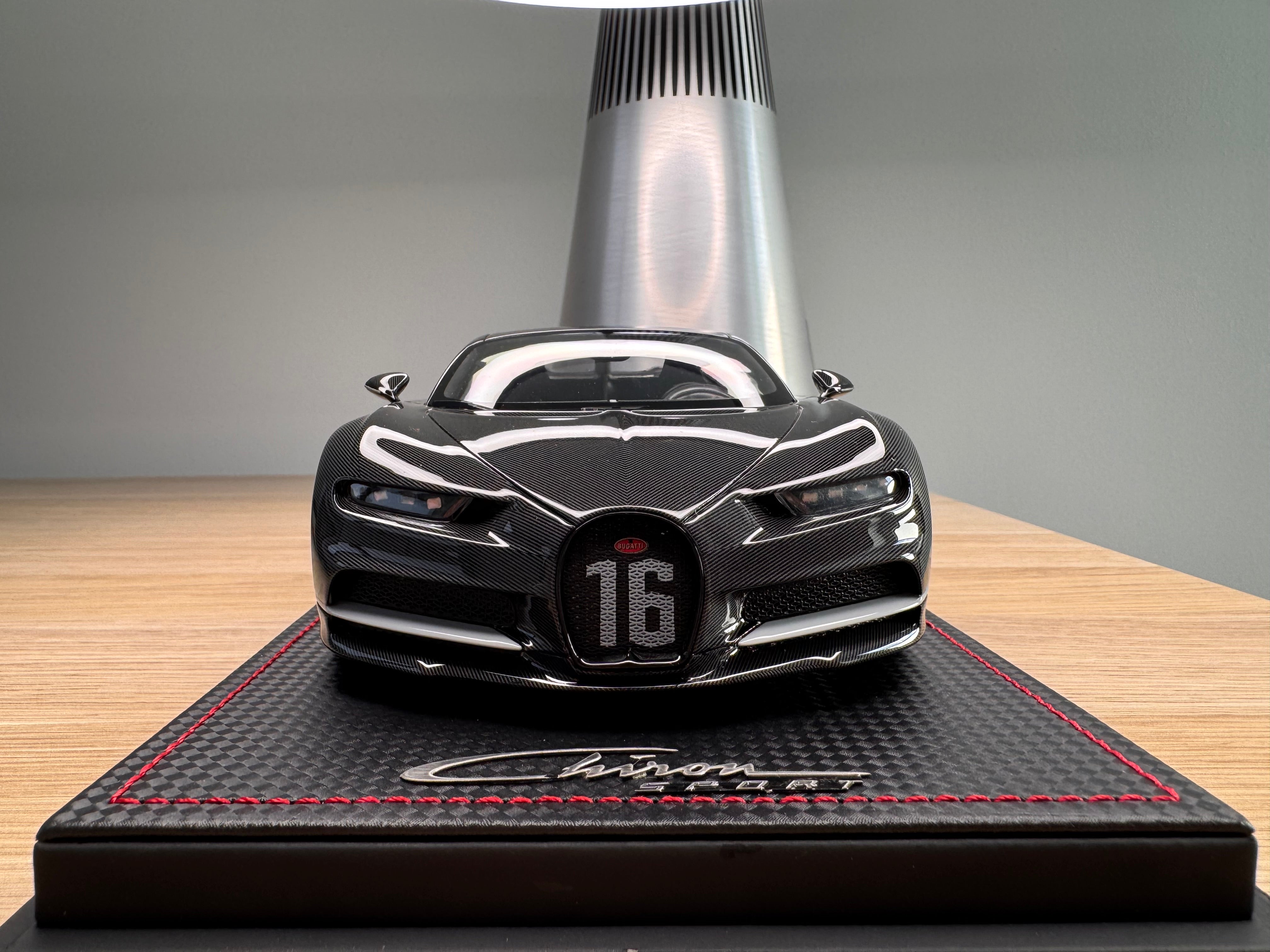 Bugatti Chiron Sport - Grey Carbon with Gris Rafale Frame - 1:18