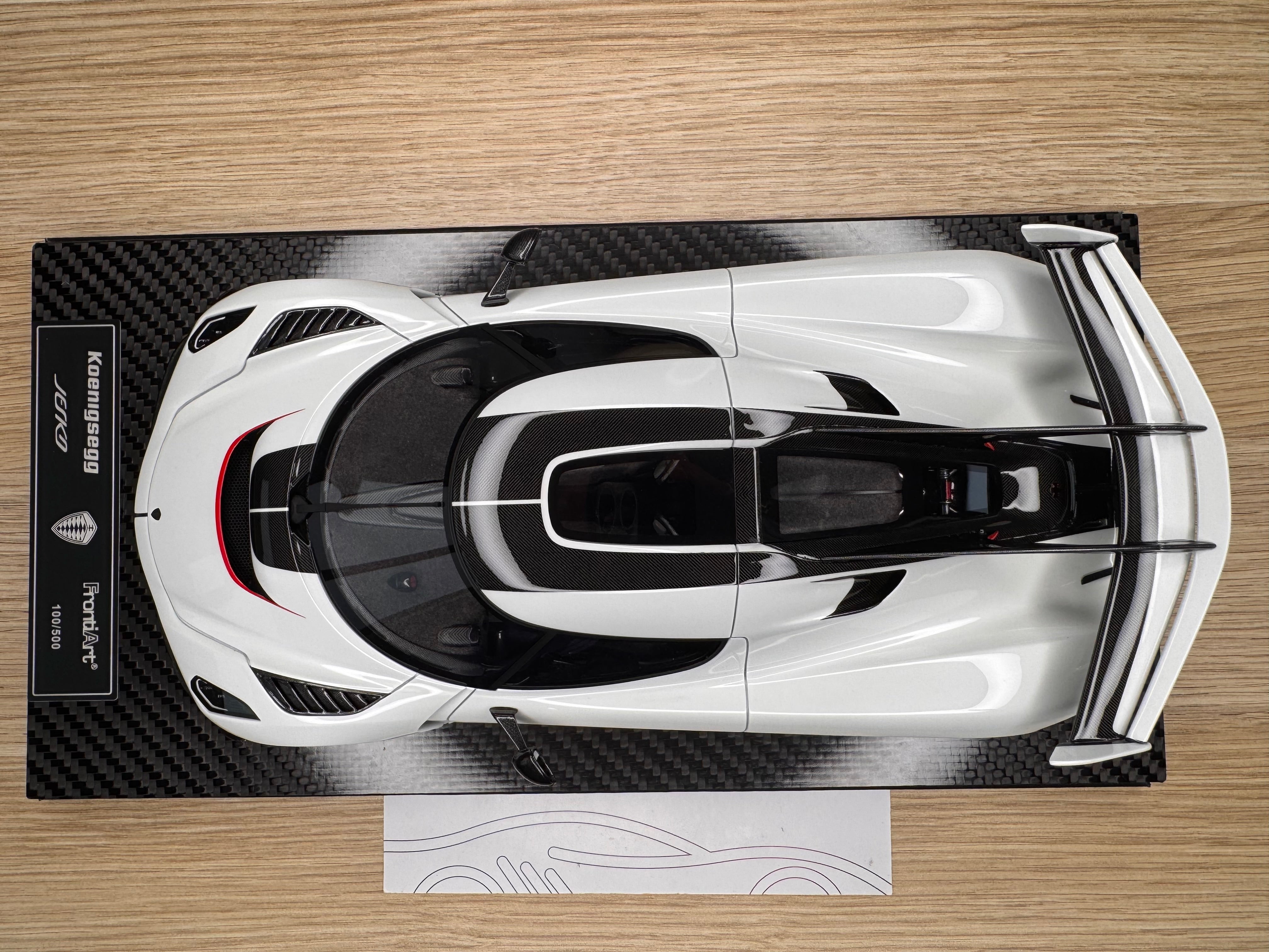 Koenigsegg Jesko - Crystal White - 1:18