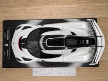 Load image into Gallery viewer, Koenigsegg Jesko - Crystal White - 1:18
