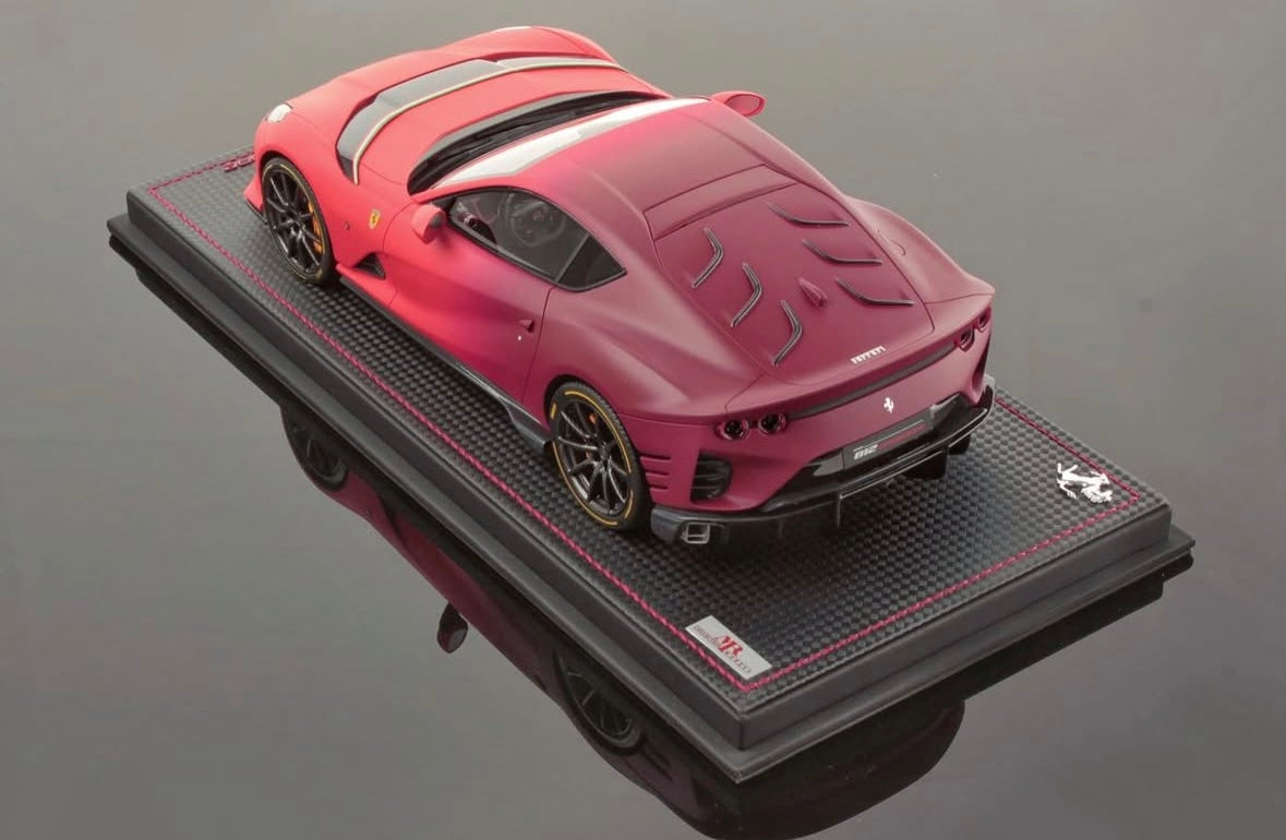 Ferrari 812 Competizione - Rosso F1 matte fading to Rosso GP1000 LE49 - 1:18