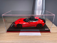 Load image into Gallery viewer, Ferrari 12 Cilindri - Rosso Scuderia - 1:18
