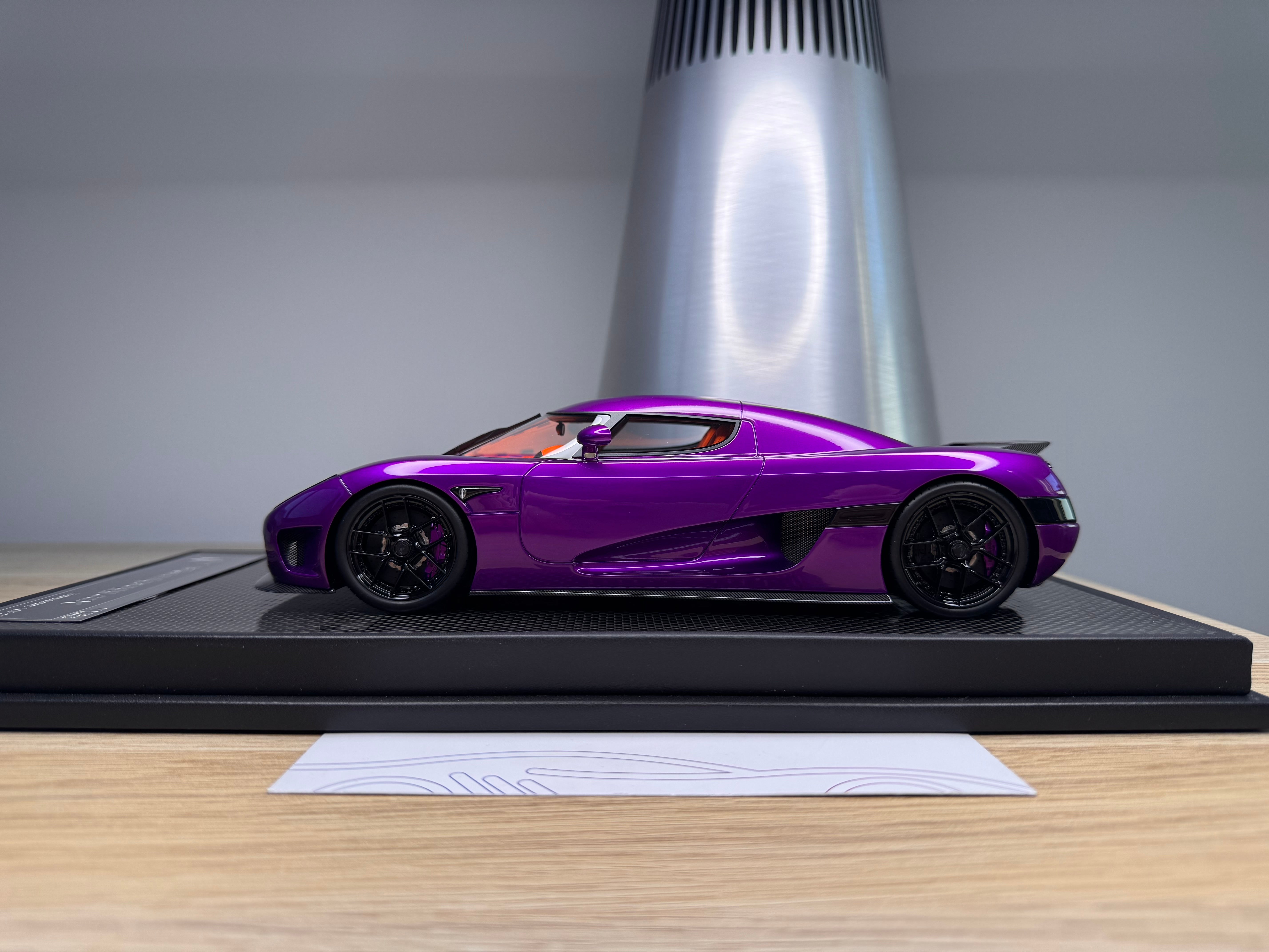 Koenigsegg CCX - Purple - 1:18