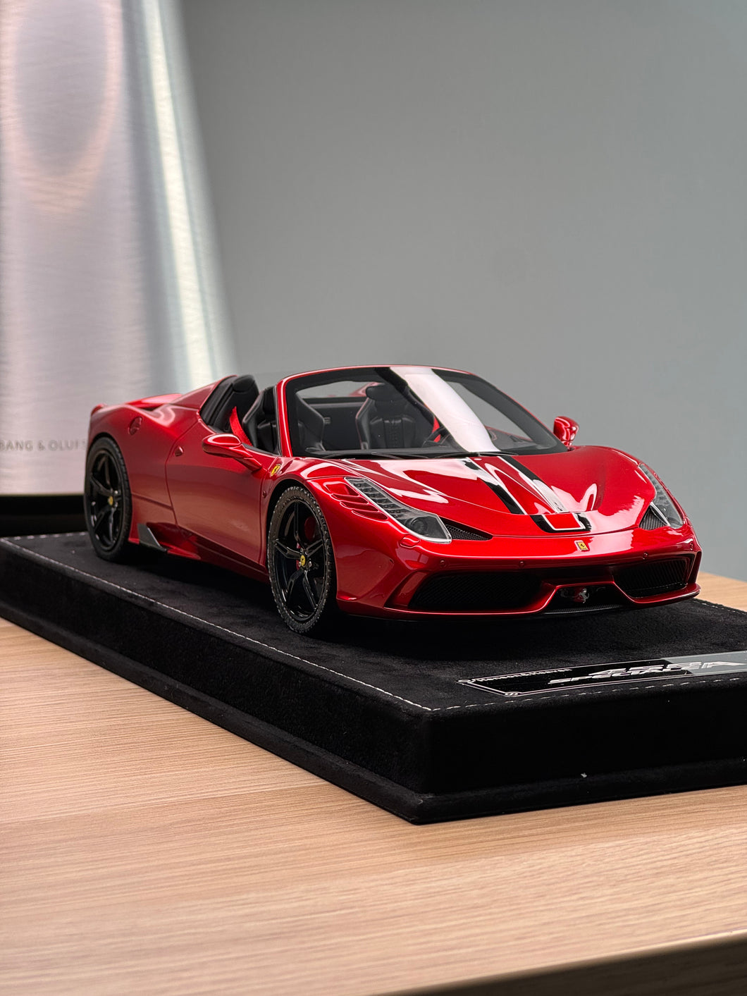 Ferrari 458 Speciale Aperta - Rosso Efesto - 1:18