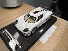 Load image into Gallery viewer, Koenigsegg CCXR - Pearl White - 1:18
