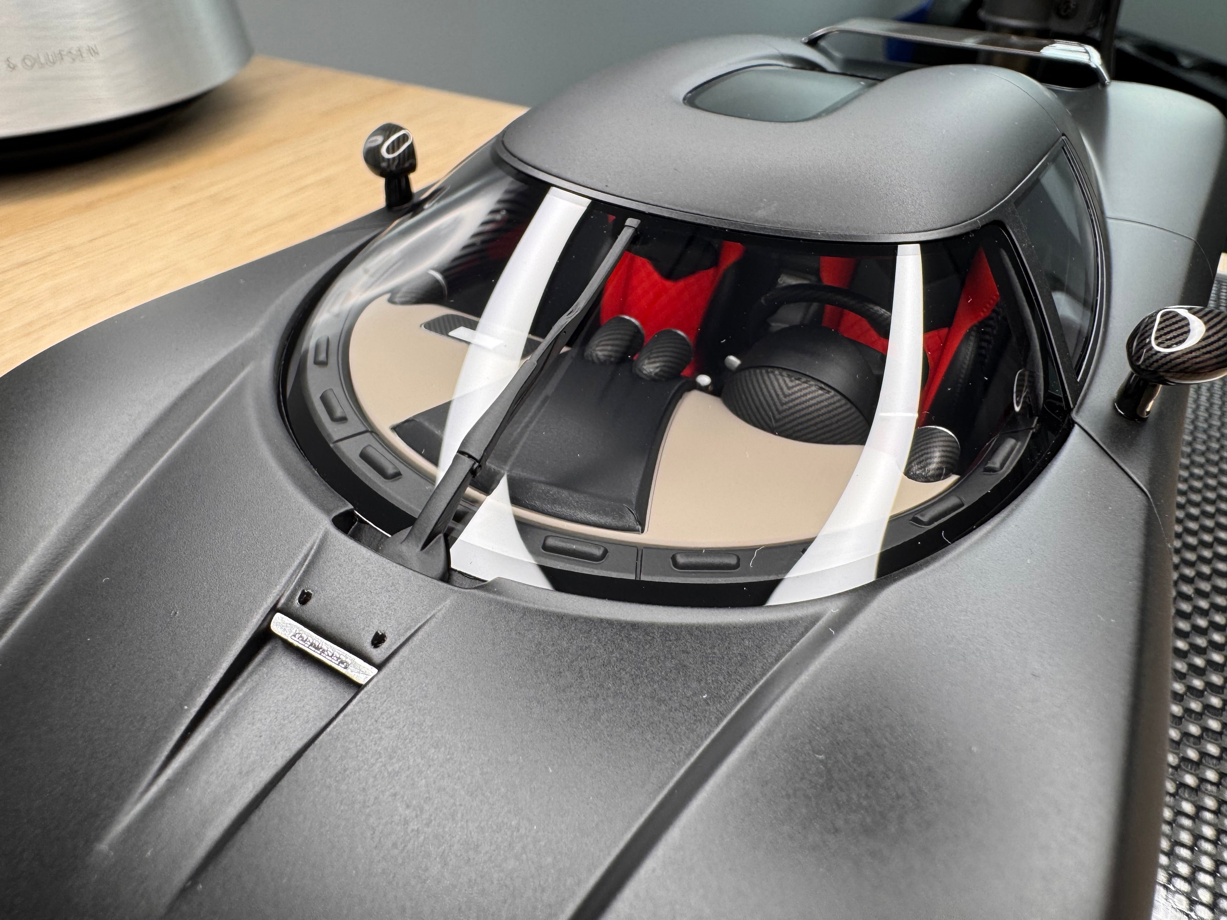 Koenigsegg CCXR - Storm Black (matte) - 1:18